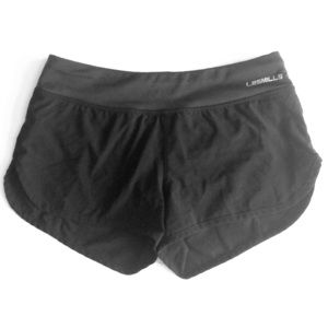 Les Mills Workout Shorts- black XS